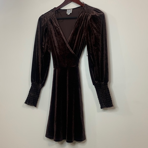 BLUE RAIN wrap dress in brown velvet wrap around V neck, size XS - Picture 1 of 6
